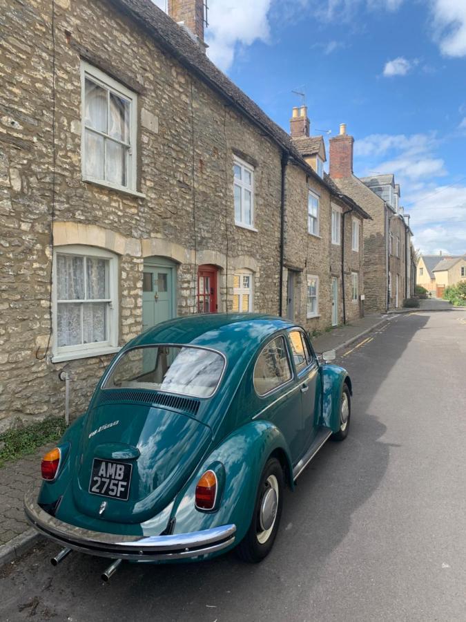 The Shoe Box Cottage With Allocated Parking Malmesbury Exterior foto